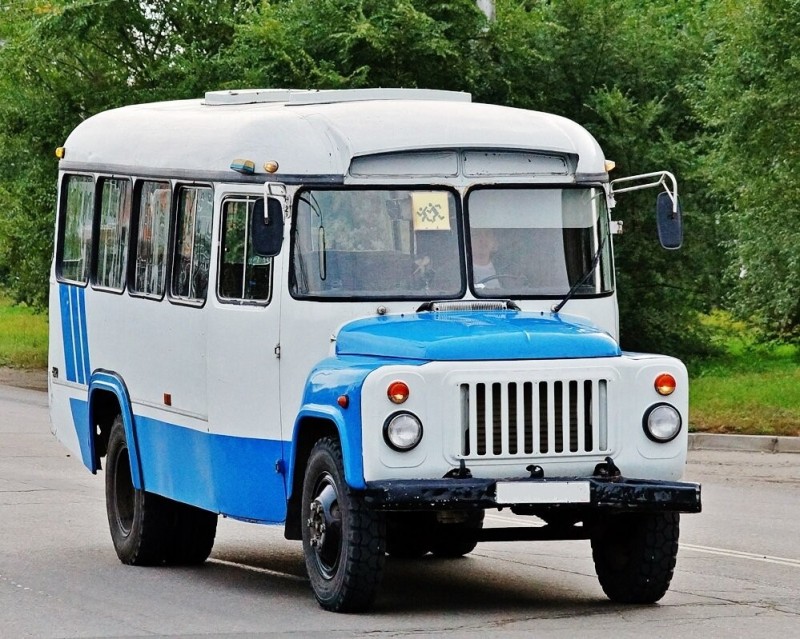 Создать мем: кавз-685, 3270, автобус кавз, газ кавз 3976