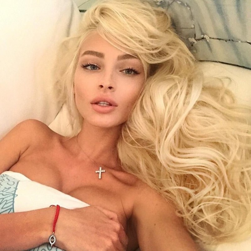 Create meme: Timati's girlfriend is blonde, anastasia shishkova model, Shishkova