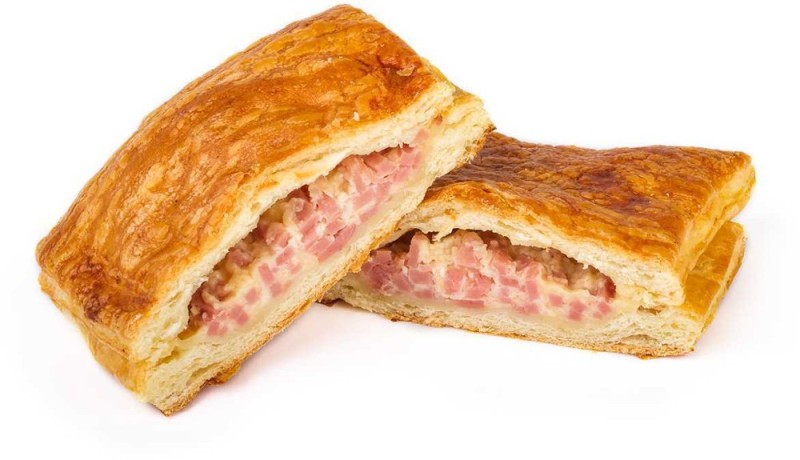 Create meme: puff pastry with ham and cheese, fagottini with ham and cheese, ham and cheese patty