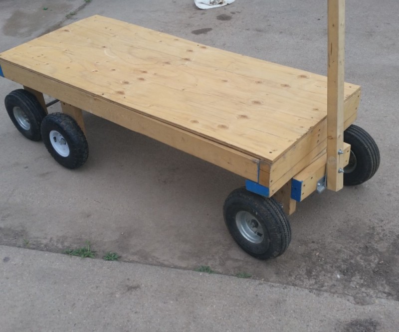 Create meme: homemade trolley, trolley platform 4 wheels transportation, wooden trolley on wheels