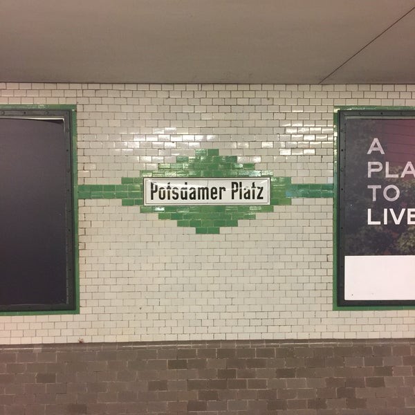 Создать мем: subway station, берлин, станции метро