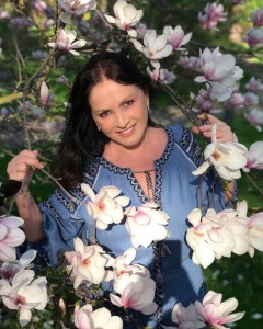 Create meme: Sofia Rotaru 2019 photo, Sofia Rotaru now, Rotaru is Moldavian