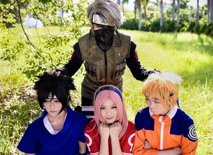 Create meme: Sakura Sasuke Naruto Kakashi cosplay, naruto anime cosplay, naruto kakashi and sakura cosplay