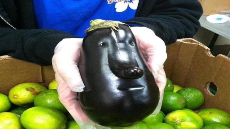 Create meme: unusual vegetables, vegetables and fruits , funny fruits