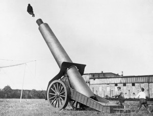 Создать мем: польская 155мм орудие wz.40, артиллерийское орудие, большая пушка