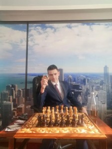 Создать мем: бизнес, игра в шахматы, успешный бизнесмен