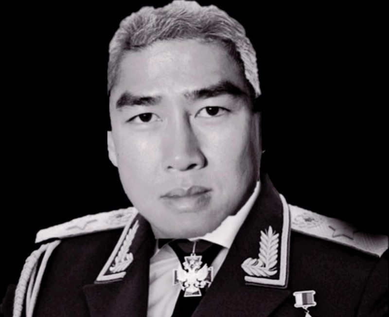 Создать мем: генерал мырзали.абдрахманов, генерал майор, маршал авиации