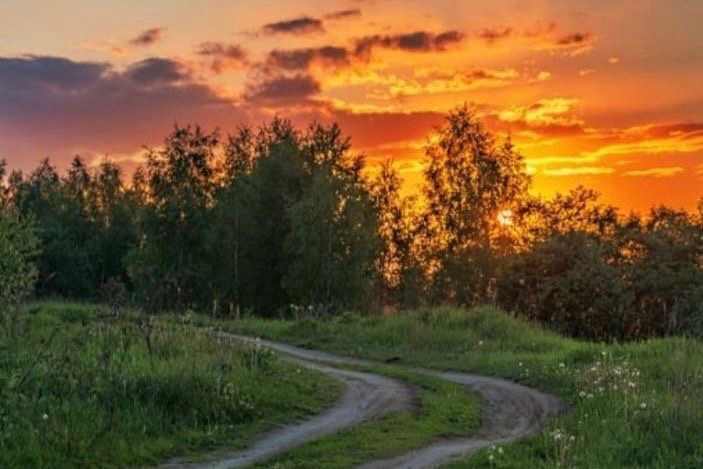 Создать мем: летний закат, пейзаж, закат в деревне