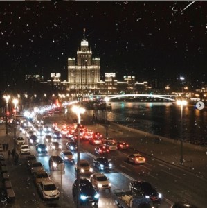 Создать мем: вид с высотки на котельнической набережной, Вечерняя Москва, котельническая набережная