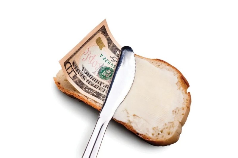 Create meme: bread and money, sandwich with money, sandwich with butter 
