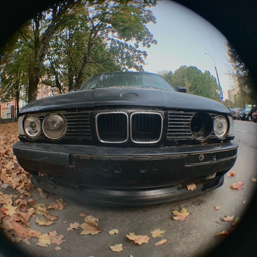 Создать мем: бмв е 34 38, bmw e 34, бмв е