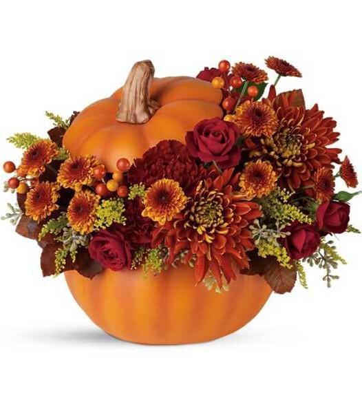 Create meme: bouquet in a pumpkin autumn, autumn bouquet, autumn composition