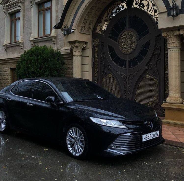 Создать мем: Lexus ES VI, черная тойота камри, toyota camry premium