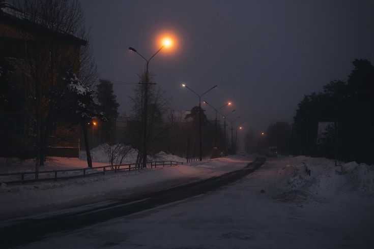 Создать мем: пейзаж, пейзаж мрачный, снег ночью