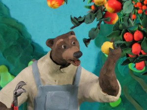 Создать мем: медведи соседи, пластилиновый медведь, мульти россия