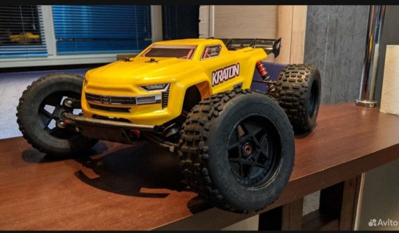 Create meme: RC cars , the best radio-controlled cars, the car on the jeep control panel