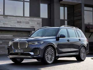 Создать мем: bmw interior, bmw джип обои 2018, картинки bmw x7