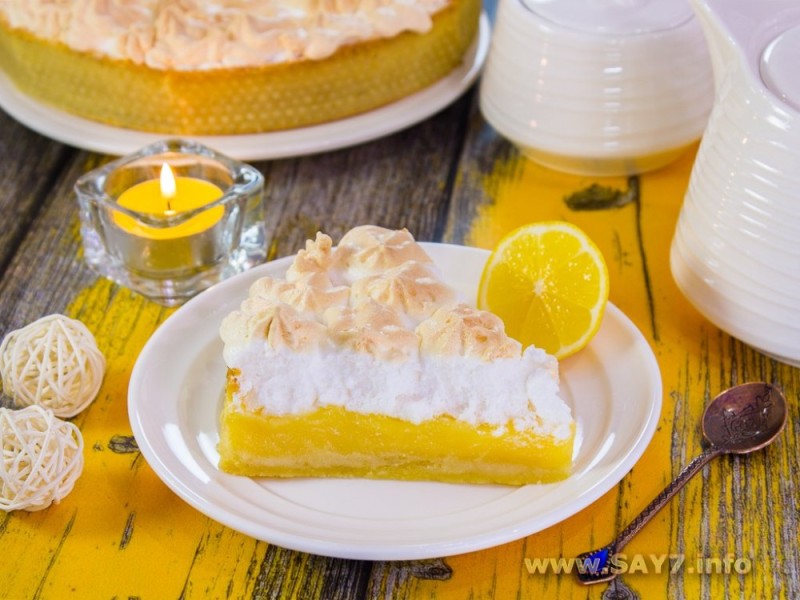 Создать мем: торт лимонный с меренгой, лимонный пирог с меренгой, лимонный тарт