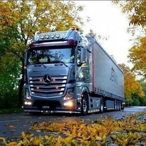 Создать мем: грузовик scania, Scania, фура scania