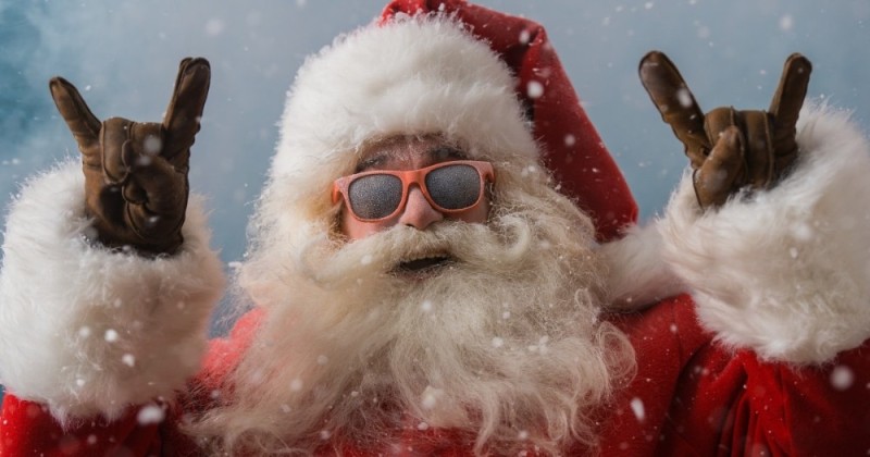 Create meme: funny Santa Claus, new year Santa Claus, santa claus