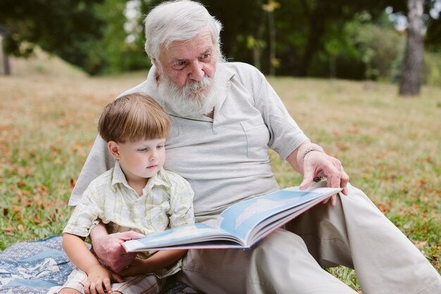 Create meme: grandfather and grandson, grandfather and grandchildren, grandfather and granddaughter