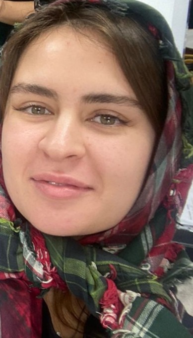 Создать мем: фатима турлуева, тегеран иран, женщина