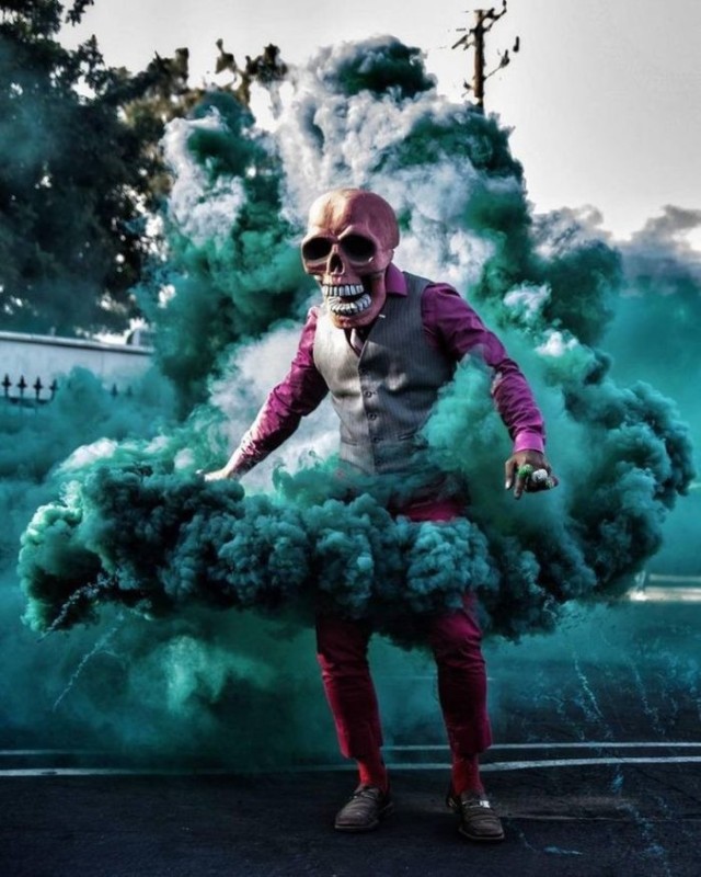 Create meme: colored smoke for a photo shoot, colored smoke , people 
