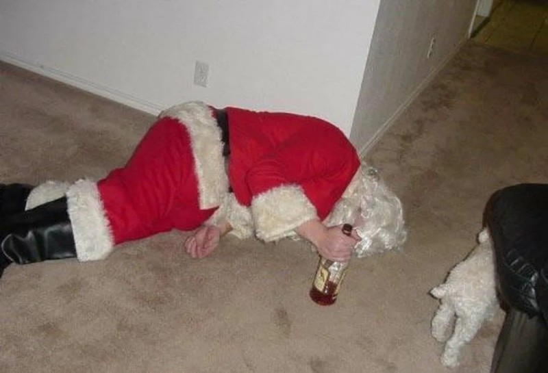 Create meme: bad Santa , drunk Santa Claus, Drunken New Year