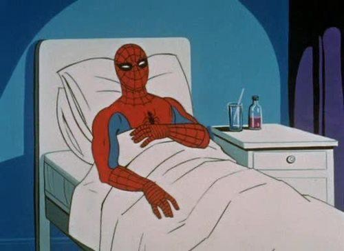Создать мем: человек паук 1994, человек паук в больнице мем, три человека паука мем