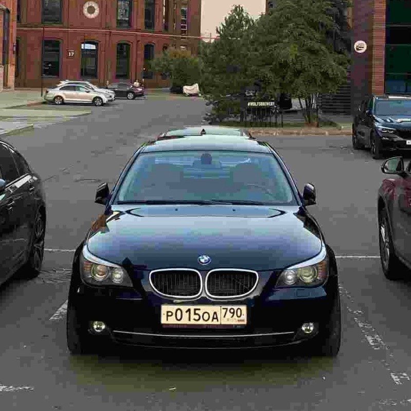 Создать мем: bmw 3 series 2007, бмв е 500 дизель, bmw 5