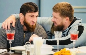 Создать мем: брат рамзана кадырова, чеченские бойцы кадыровцы, глава чечни