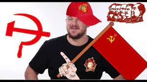 Создать мем: мужчина, коммунизм, красное знамя ссср