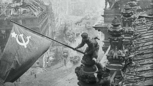 Создать мем: рейхстаг знамя победы, знамя победы над рейхстагом в берлине, победа 1945 знамя над рейхстагом