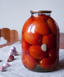 Create meme: tomatoes for the winter, canned tomato, canned tomatoes
