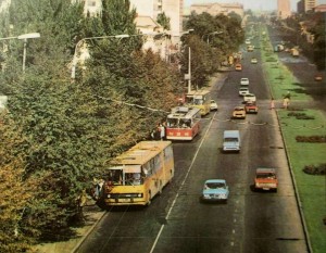 Создать мем: троллейбус 9tr в киеве, 1981 год, сочи в 80-е годы фото