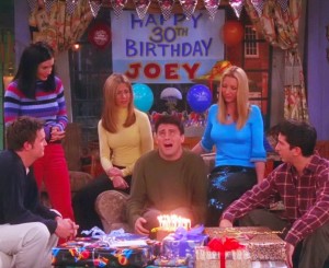 Создать мем: мы же договорились пусть стареют другие, friends joey birthday, сериал друзья день рождения рейчел