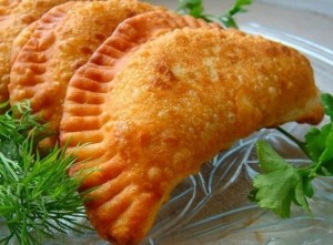 Create meme: pies pasties, juicy cheburek, delicious pasties