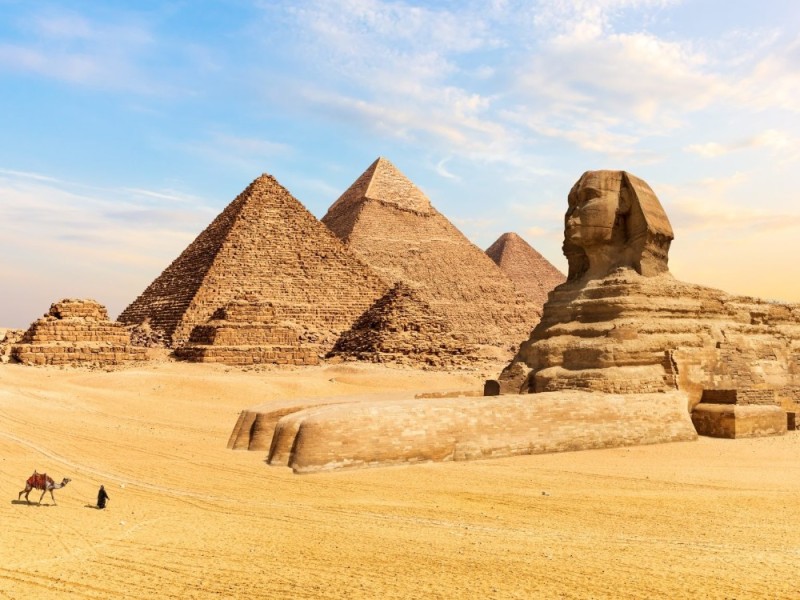 Create meme: Egypt the pyramid of Cheops, pyramids of giza ancient egypt, ancient egypt pyramids