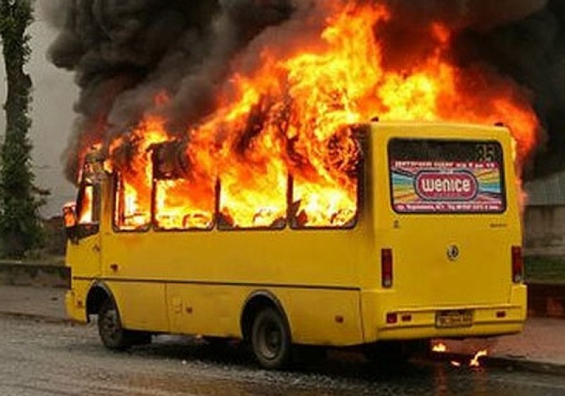 Create meme: burning bus, burning school bus, the bus is on fire