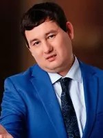 Создать мем: руслан субаев, серебряков сергей александрович, мужчина