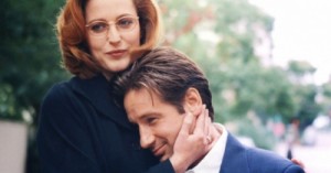 Create meme: mulder and scully, gillian anderson, david duchovny
