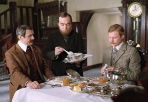 Создать мем: шерлок холмс советский фильм, шерлок холмс и доктор ватсон завтракают, кадр из фильма шерлок холмс овсянка сэр