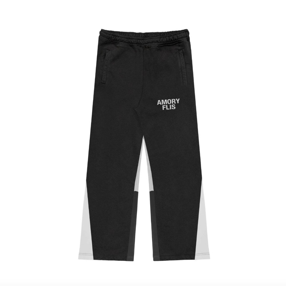 Create meme: clothes trousers, women's sports trousers, pants 