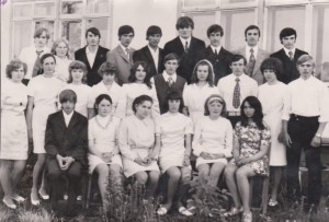 Create meme: the issue of school 1974, photos of the graduates of 10 b class of 1967, alumni 1977 g Kokand school No. 1 photo
