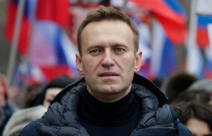 Создать мем: навальный мания преследования, навальный блоггер, навальный