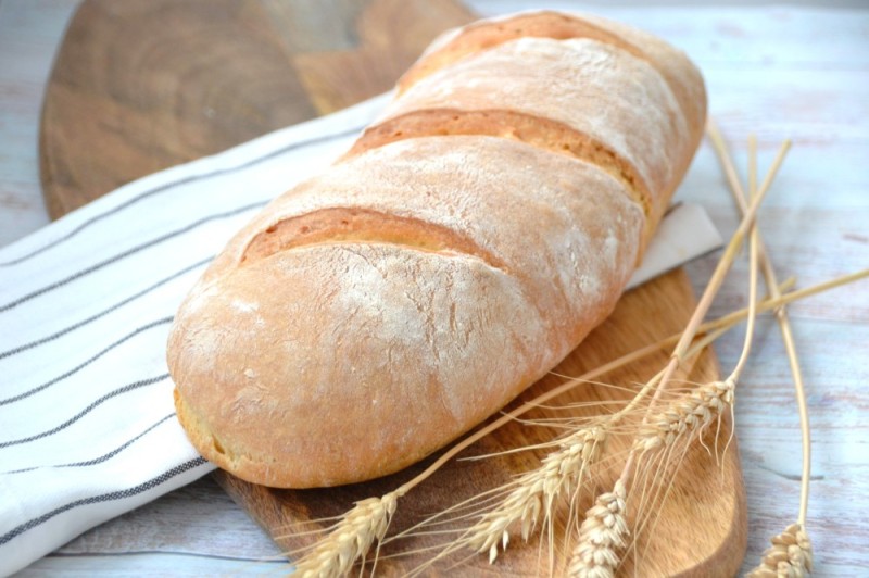 Создать мем: выпечка хлеба, вкусный хлеб, хлеб свежий