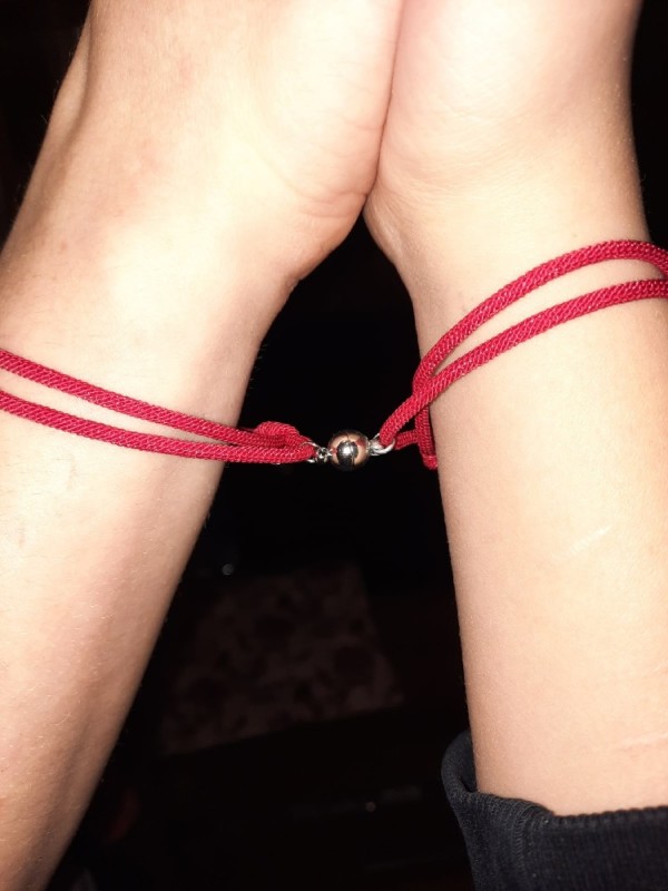 Create meme: red thread bracelet, body part, red thread