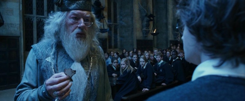 Create meme: dumbledore harry potter, Harry potter albus dumbledore, Harry Potter Dumbledore Cup