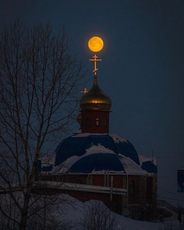 Create meme: darkness, The dome of the church, orthodox church
