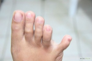 Create meme: toe, broken pinky toe, the crack on the little finger of the foot
